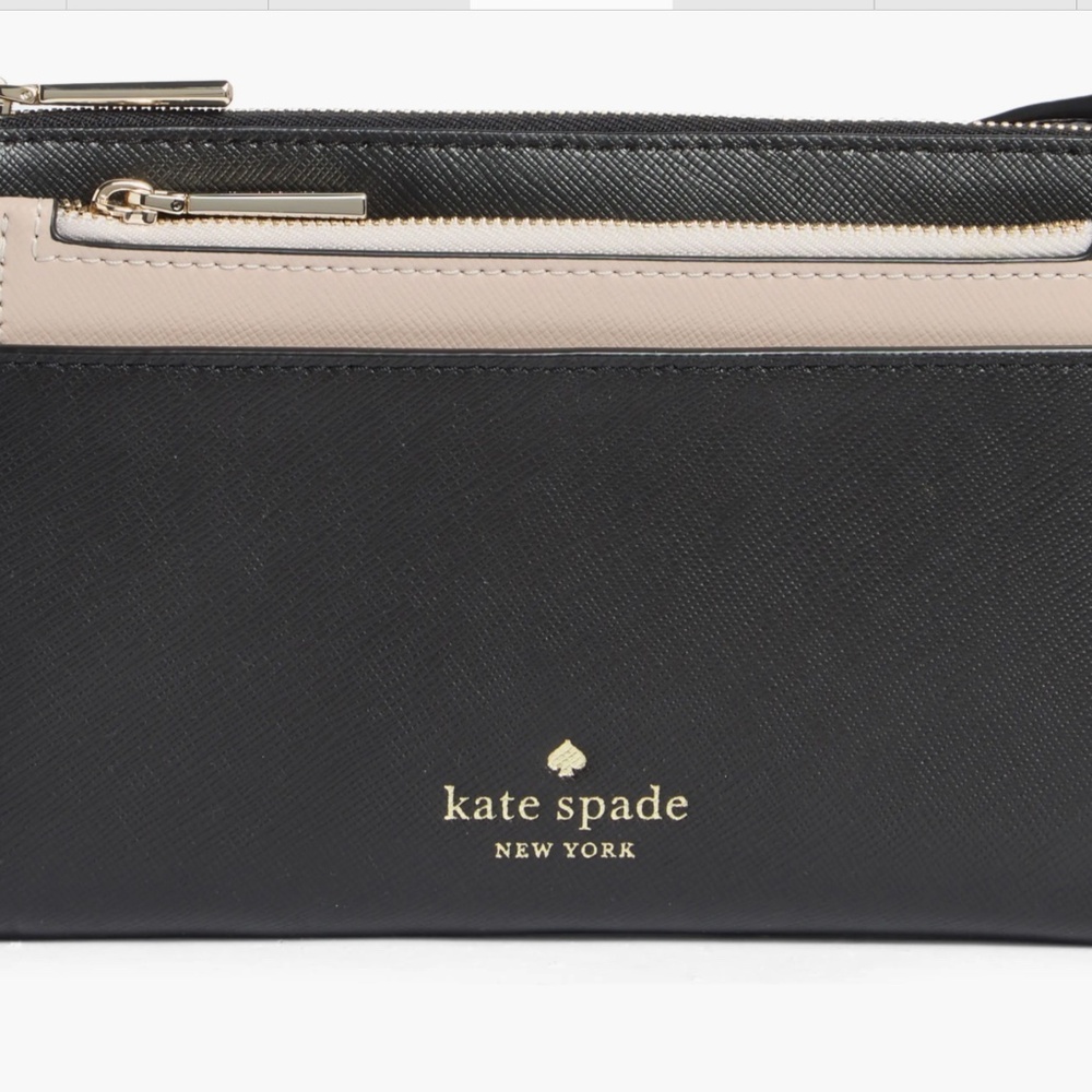 Kate Spade New York textured leather crossbody bag with removable pouch - Picture 5 of 7